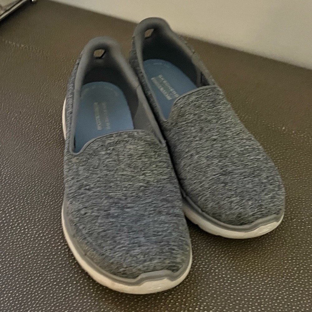 Sketchers size 7.5 worn but loved